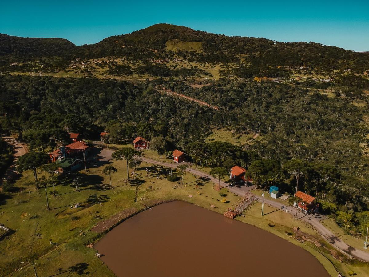Pousada Lago Da Colina Урубиси Екстериор снимка