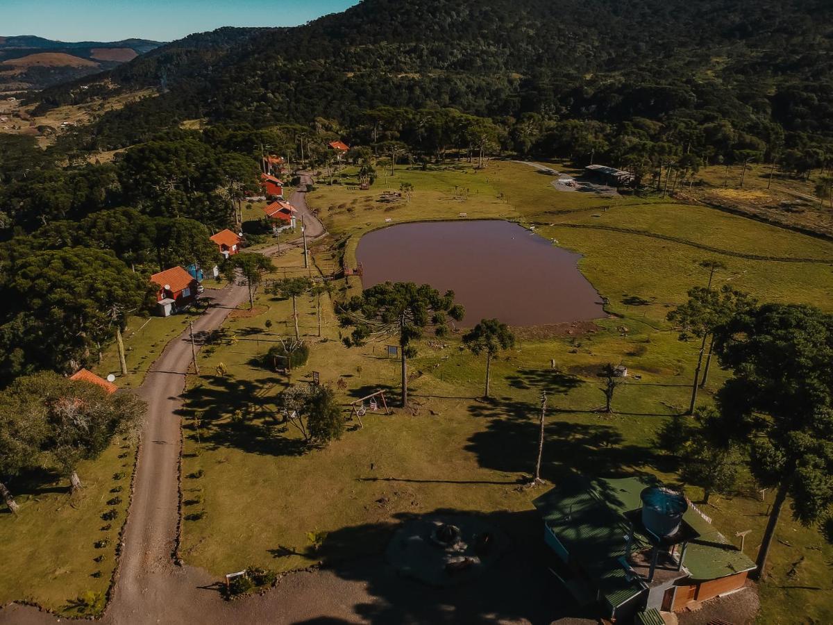 Pousada Lago Da Colina Урубиси Екстериор снимка