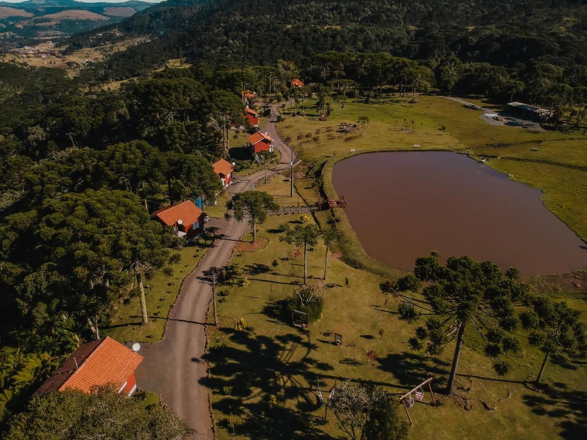 Pousada Lago Da Colina Урубиси Екстериор снимка